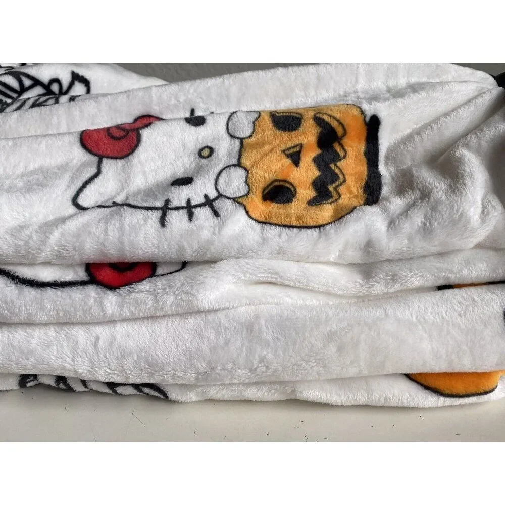 2 Pack Hello Kitty Halloween Throw Blanket Witch Broom Ghost Mummy Pumpkin‎ NEW
